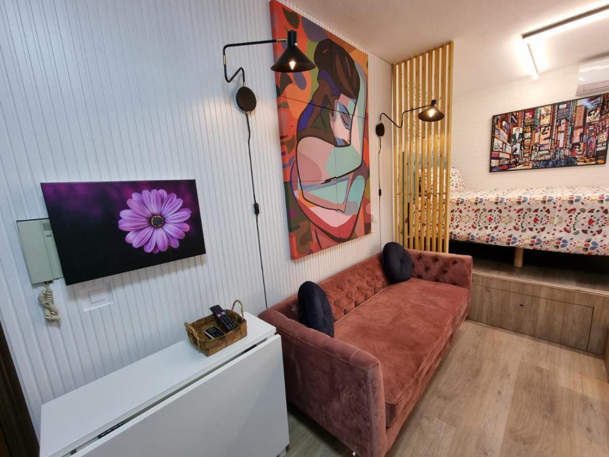 Estudio Brisa Del Poniente Aguadulce * Aguadulce (Almeria)